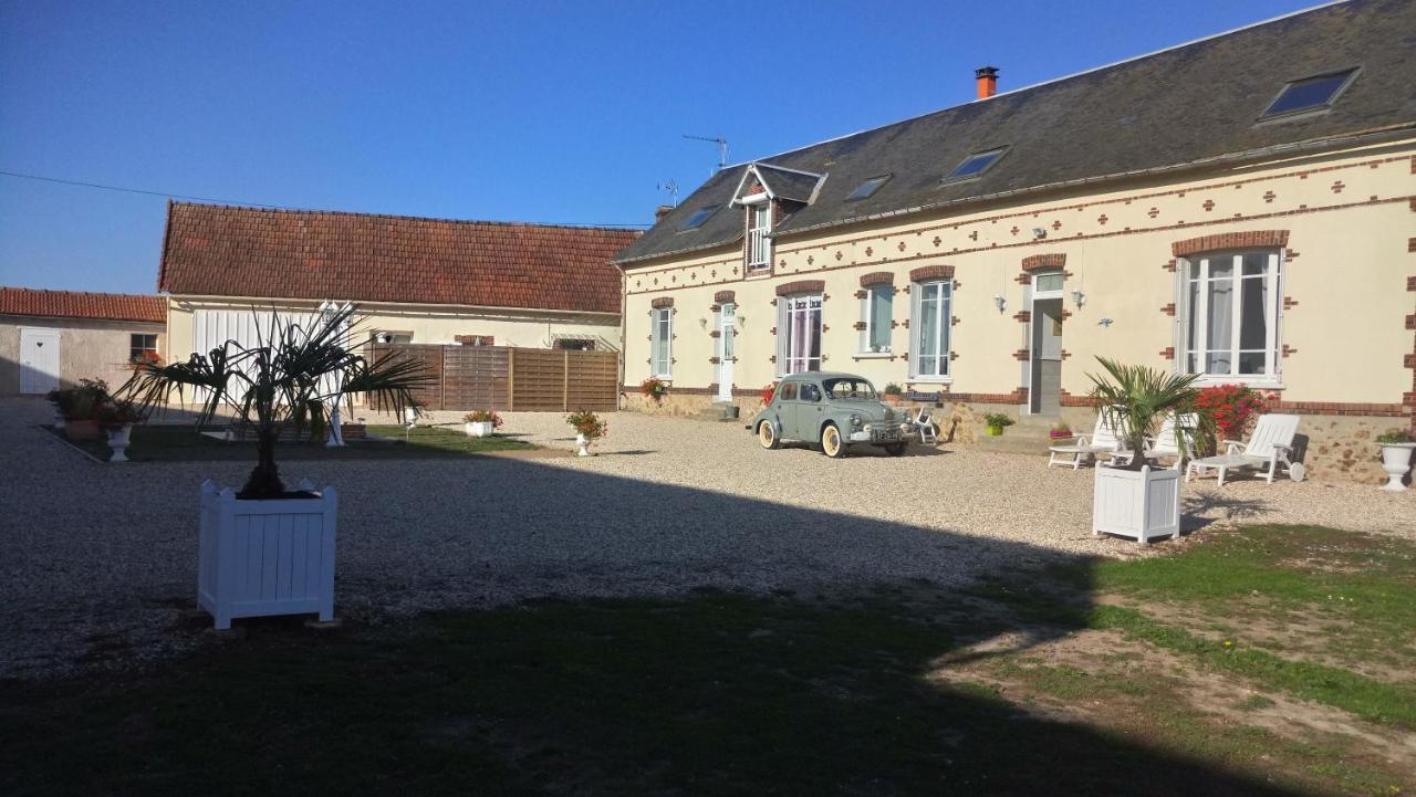 Gite De La Petite Forge Clevilliers Exterior photo